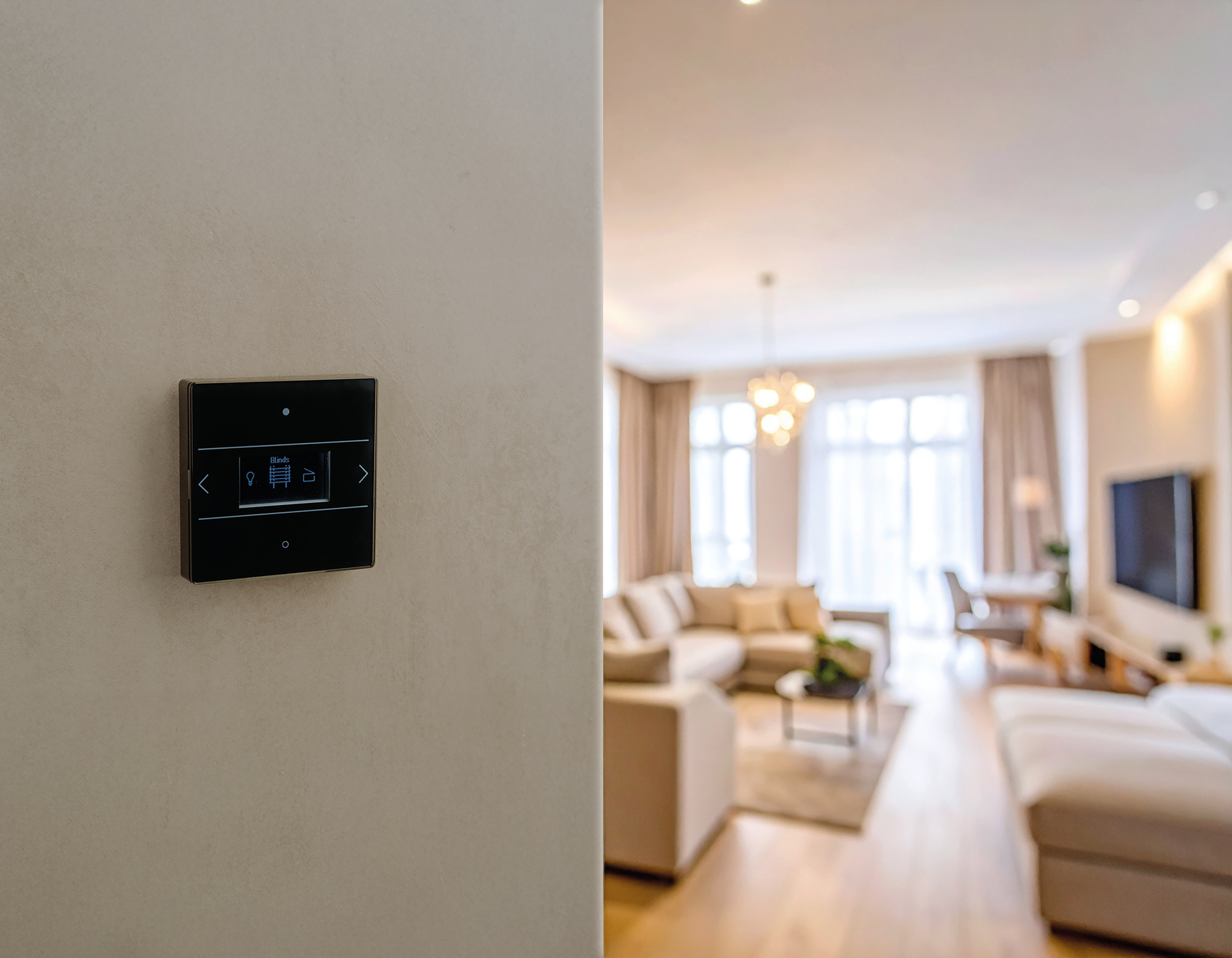 Theben LUXORliving iON8 G BK Glas-Raumcontroller